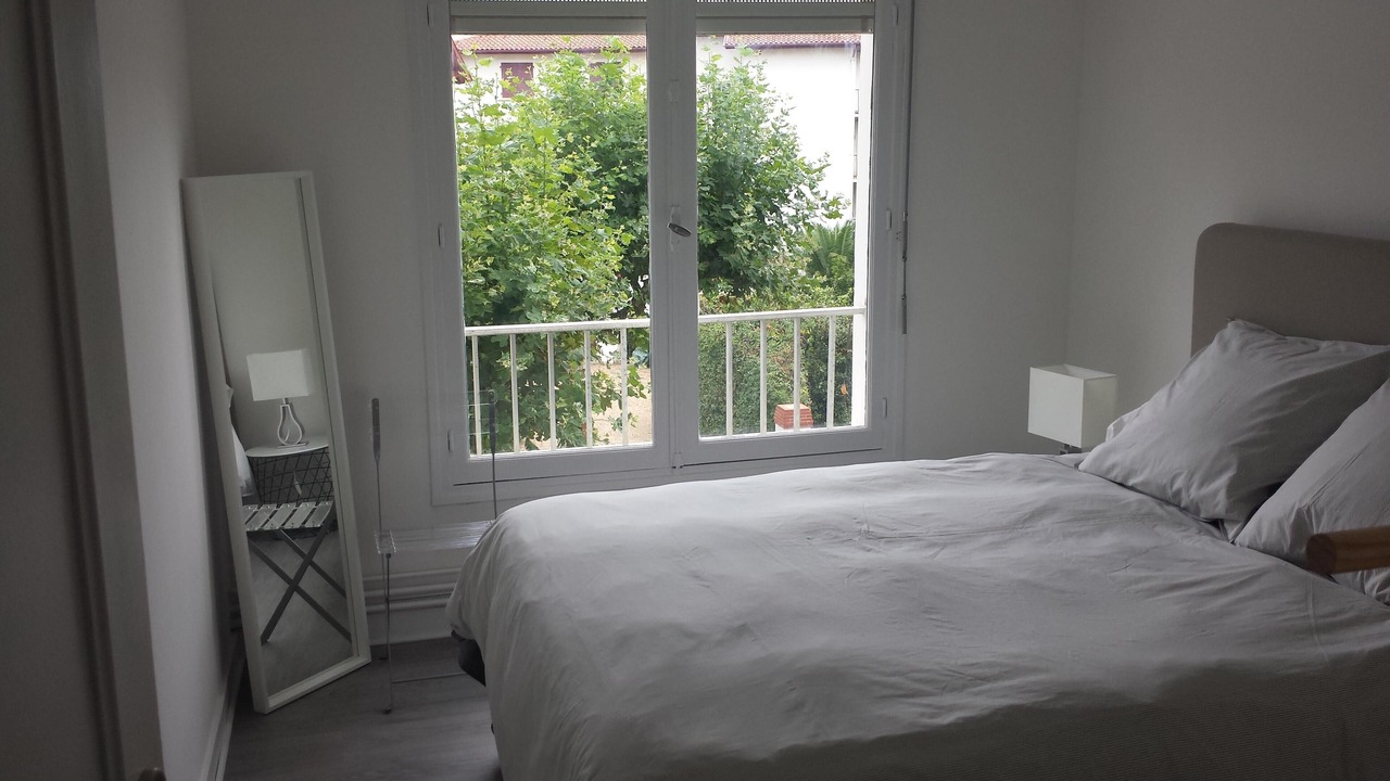 Photo of Bedroom in Saint-Jean-de-Luz