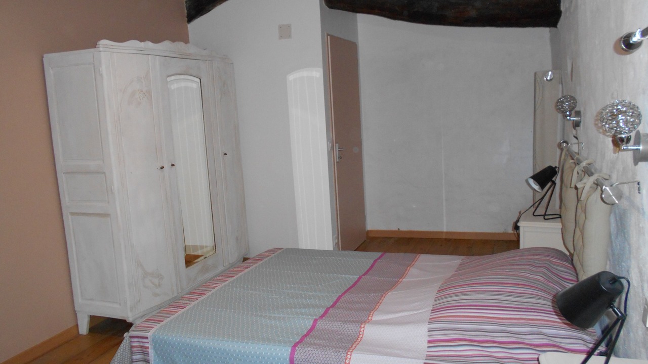 Photo of Bedroom in Berrias-et-Casteljau