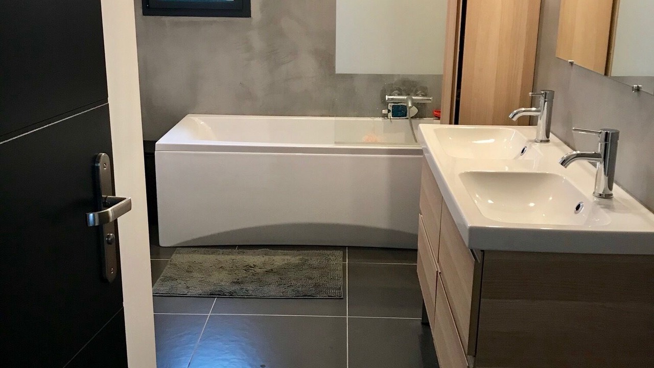 Photo of Bathroom in Saint Rogatien