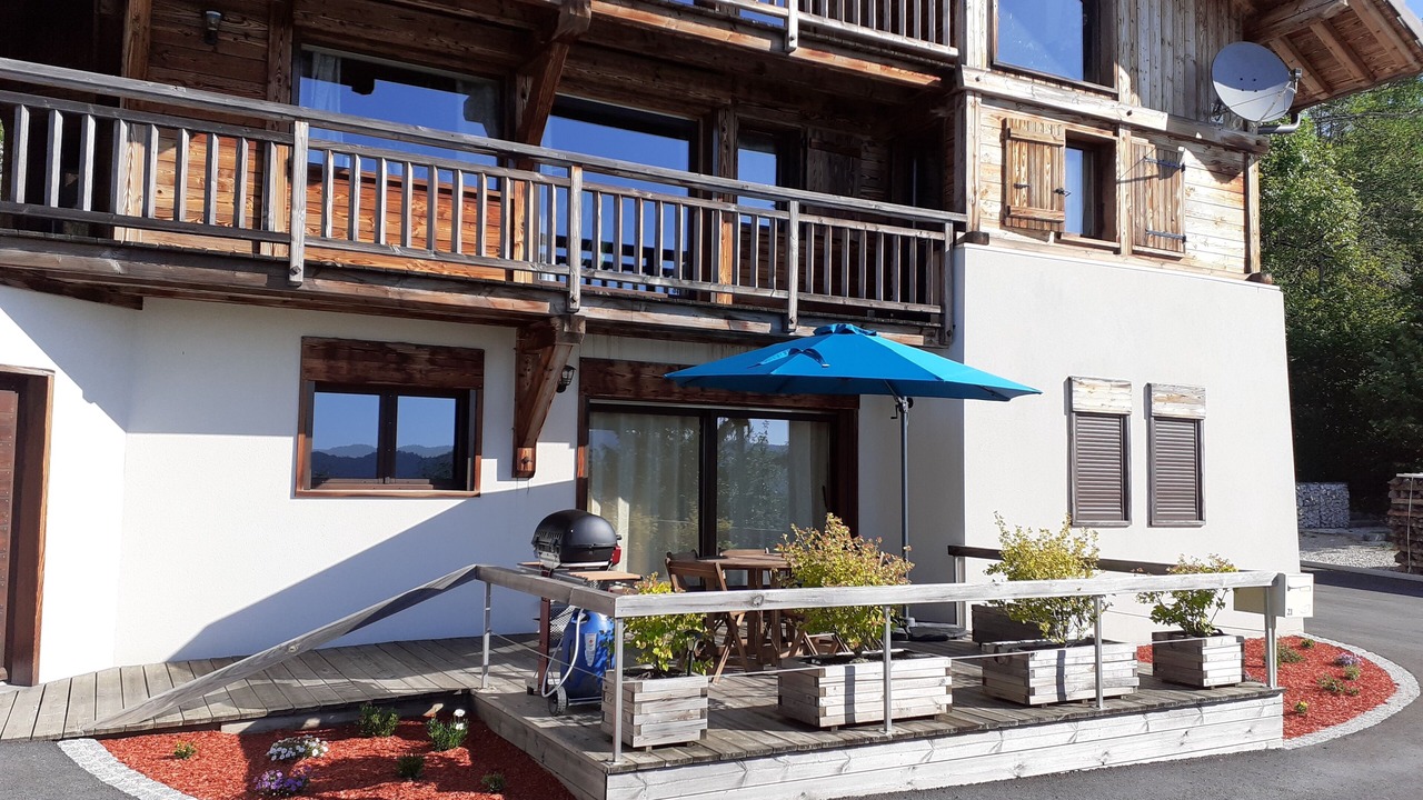 Photo of Patio Balcony in Foncine-le-Haut
