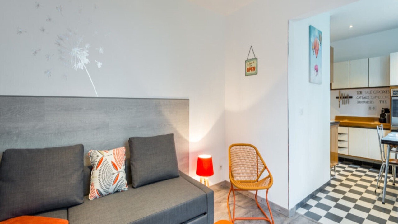 Photo of Livingroom in Yves Farge - Le Fleuve