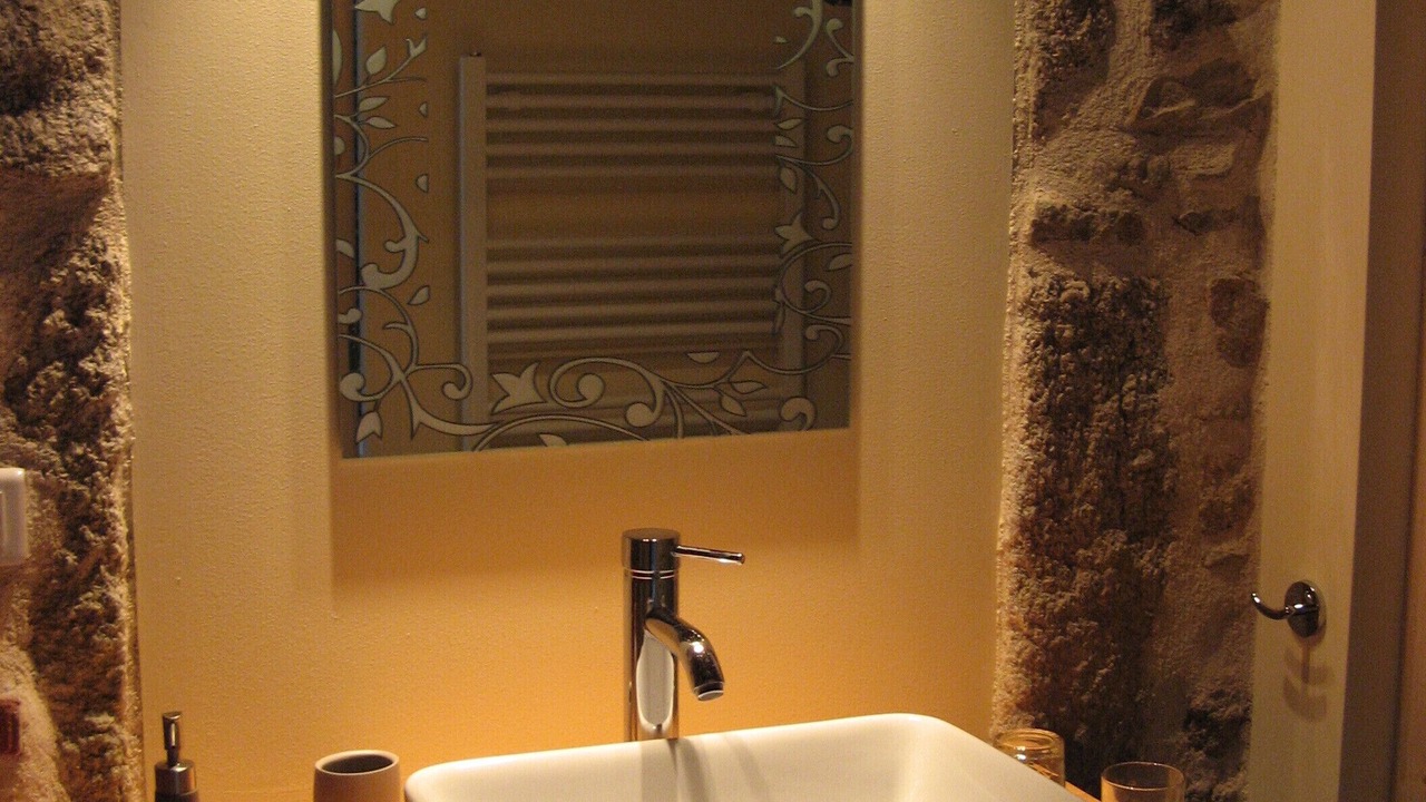 Photo of Bathroom in Charensat