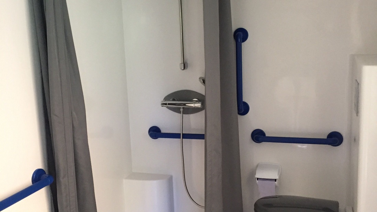 Photo of Bathroom in Berrias-et-Casteljau
