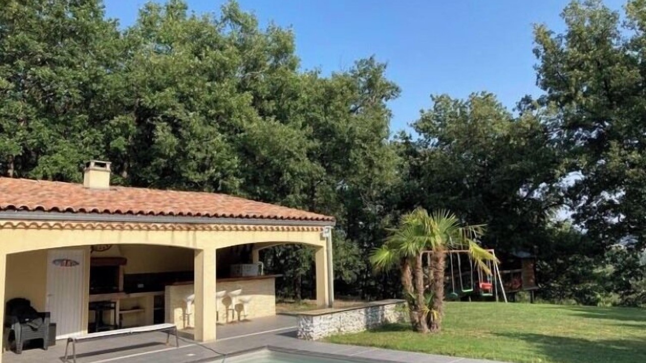 Photo of Outdoor in Busque