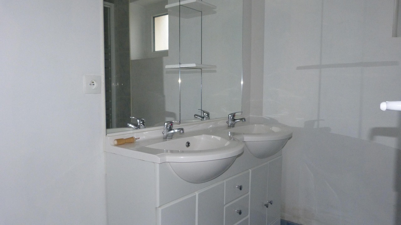 Photo of Bathroom in Monceaux-en-Bessin