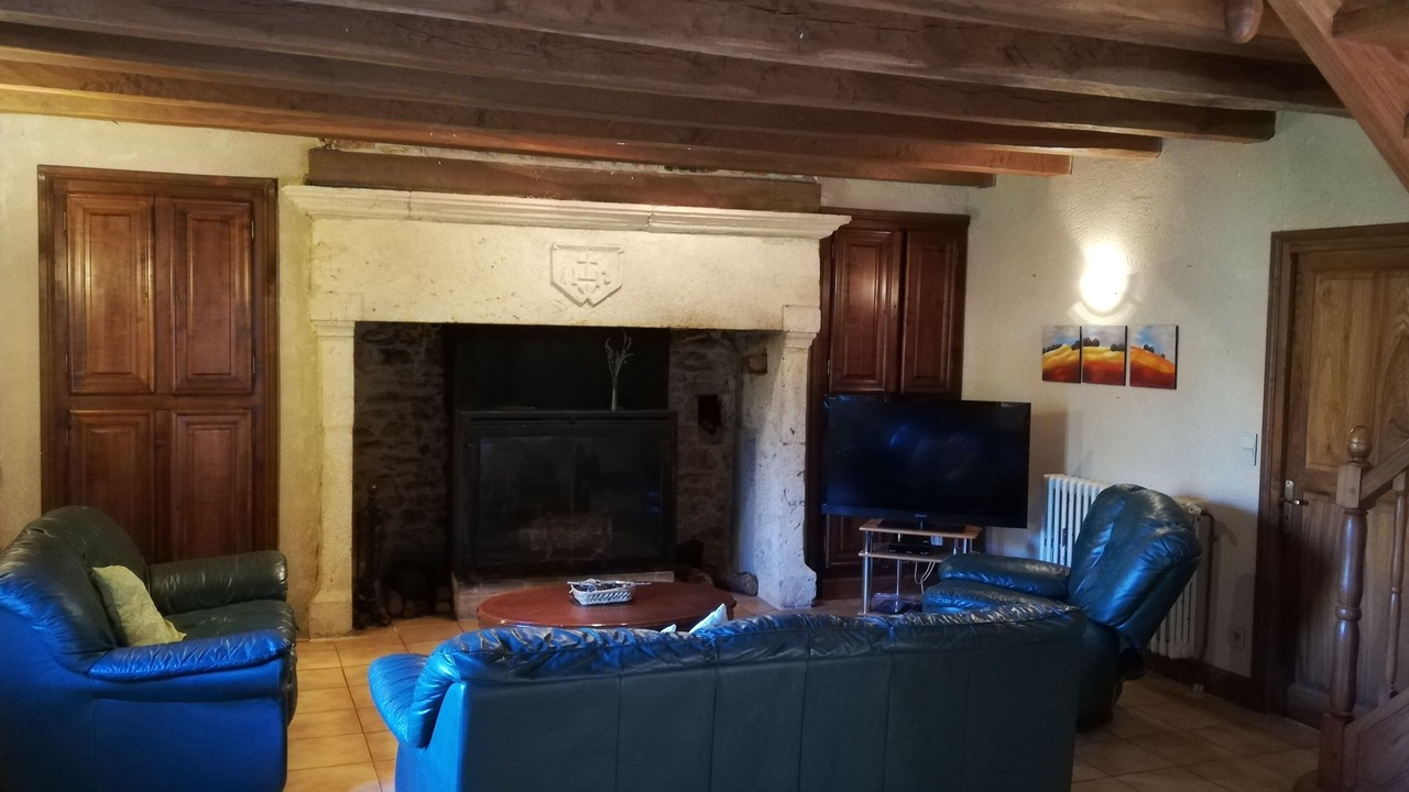 Photo of Livingroom in Goujounac