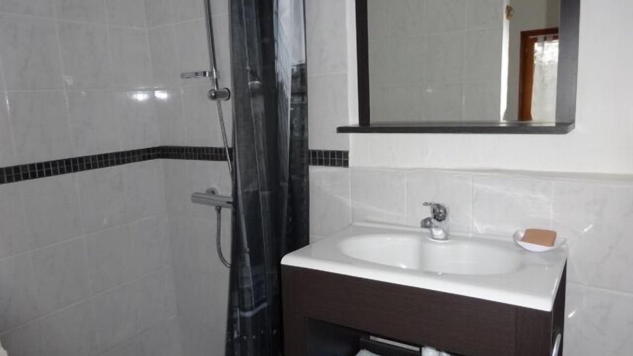 Photo of Bathroom in La Roche-Noire