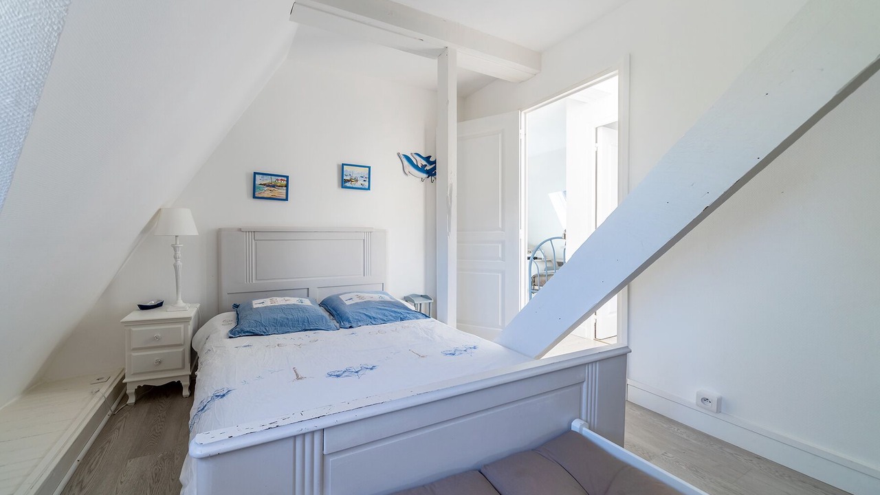 Photo of Bedroom in Le Port