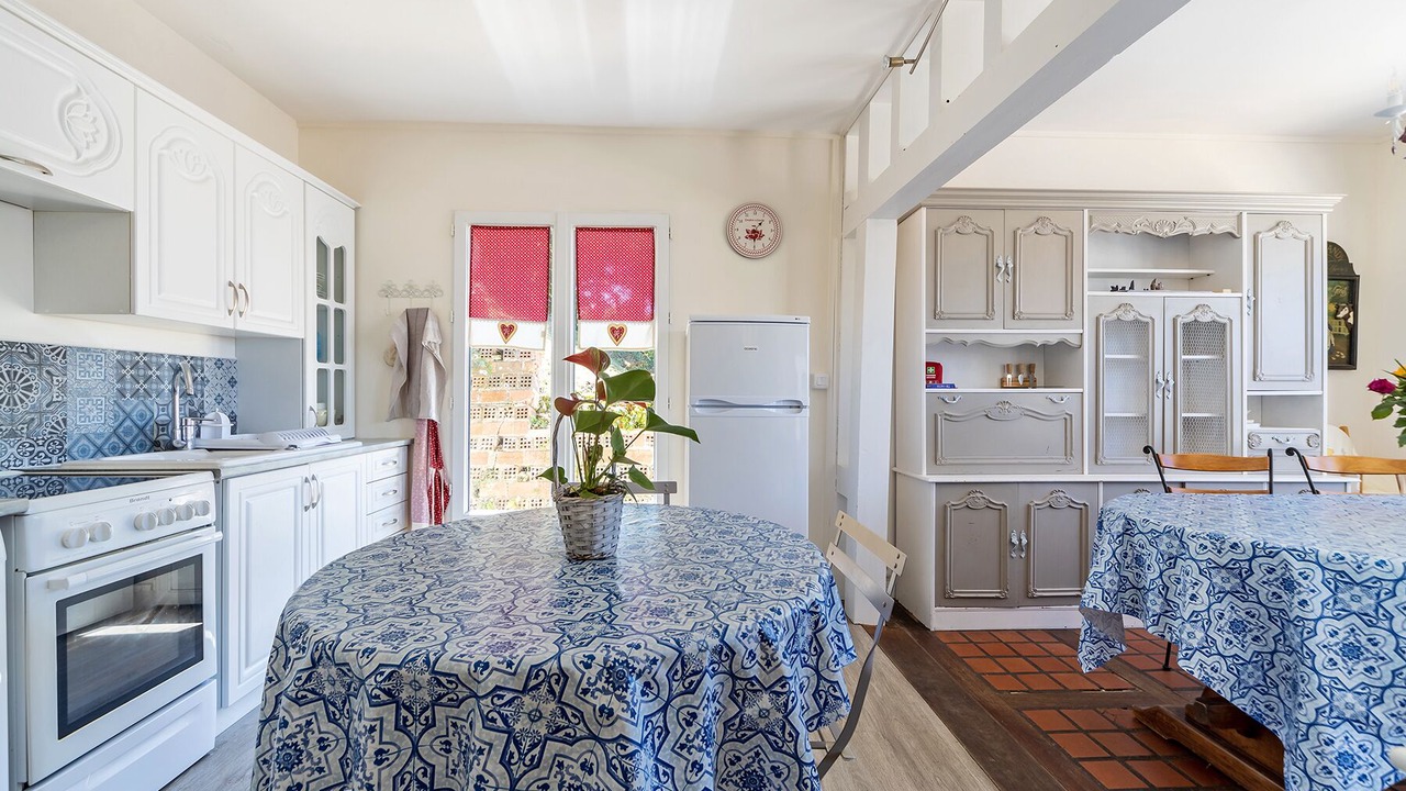 Photo of Kitchen in Le Port