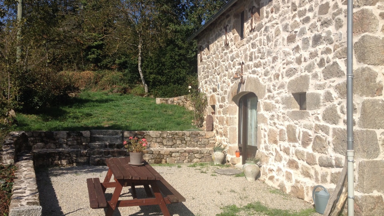 Photo of Outdoor in Campuac