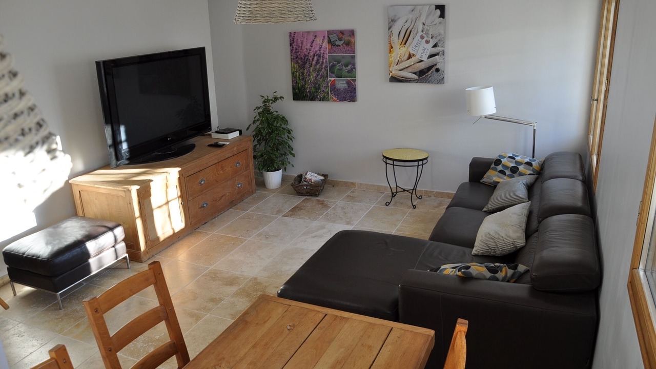 Photo of Livingroom in Propiac