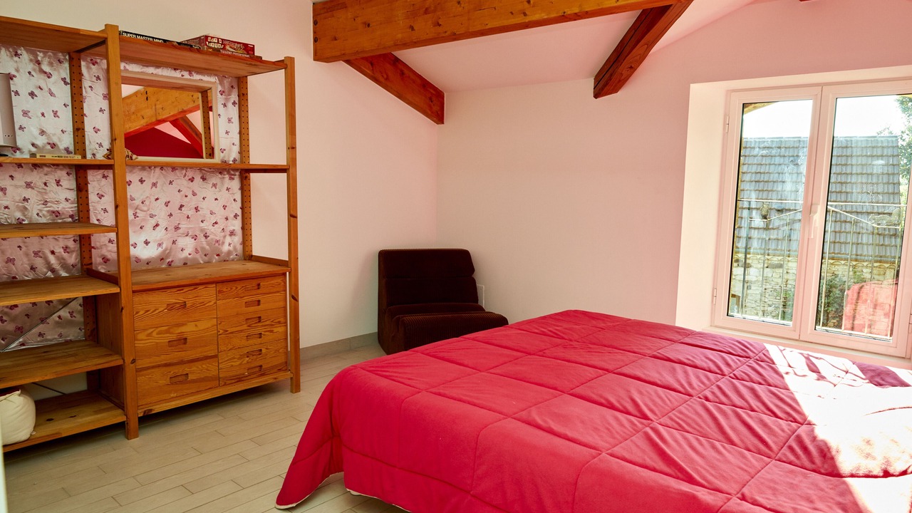 Photo of Bedroom in Frayssinet-le-Gelat