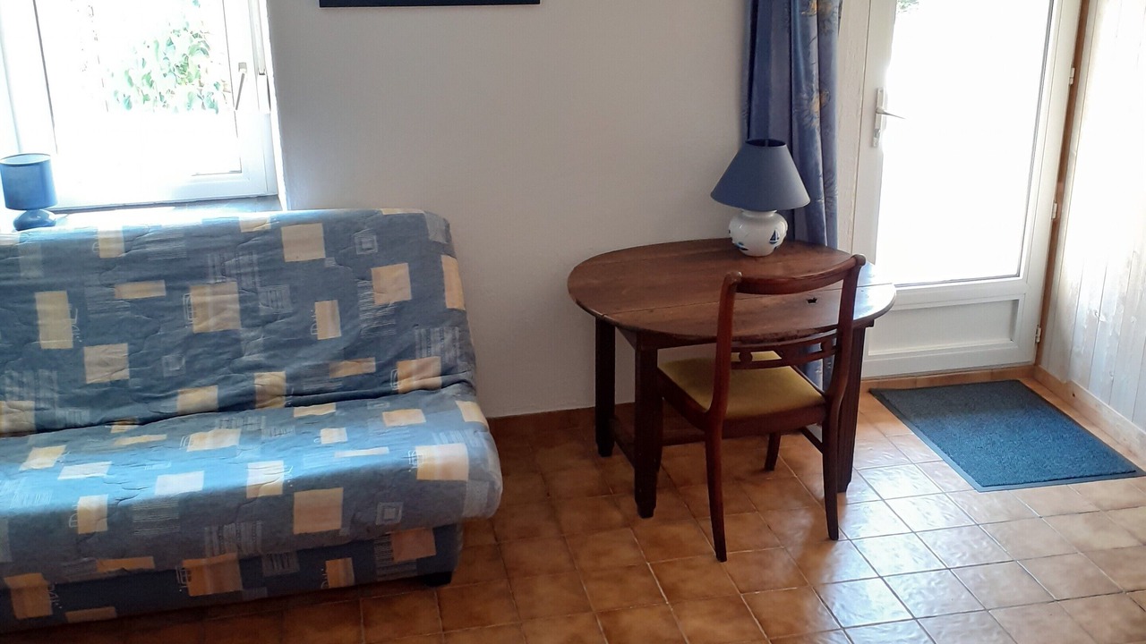 Photo of Livingroom in Dirinon