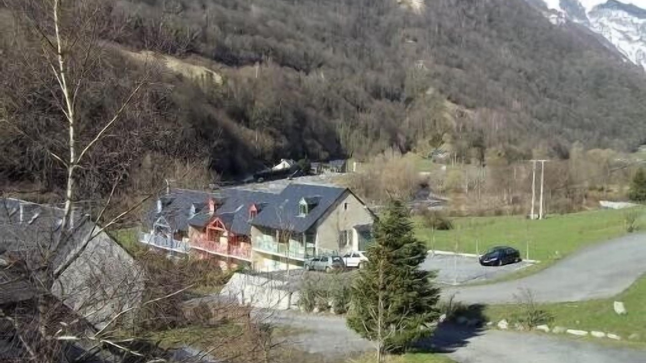 Photo of Outdoor in Saligos
