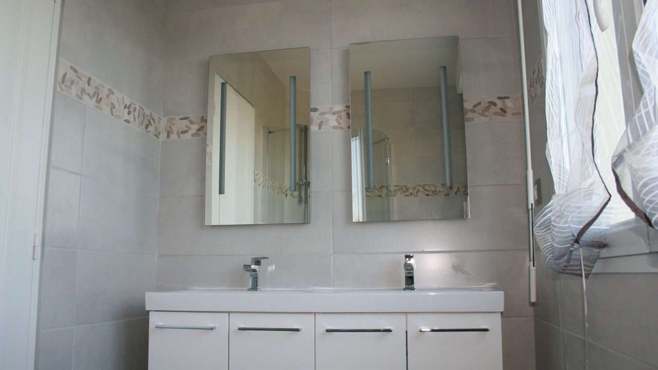 Photo of Bathroom in Sainte-Marie-du-Mont