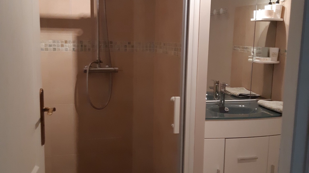 Photo of Bathroom in Lerne