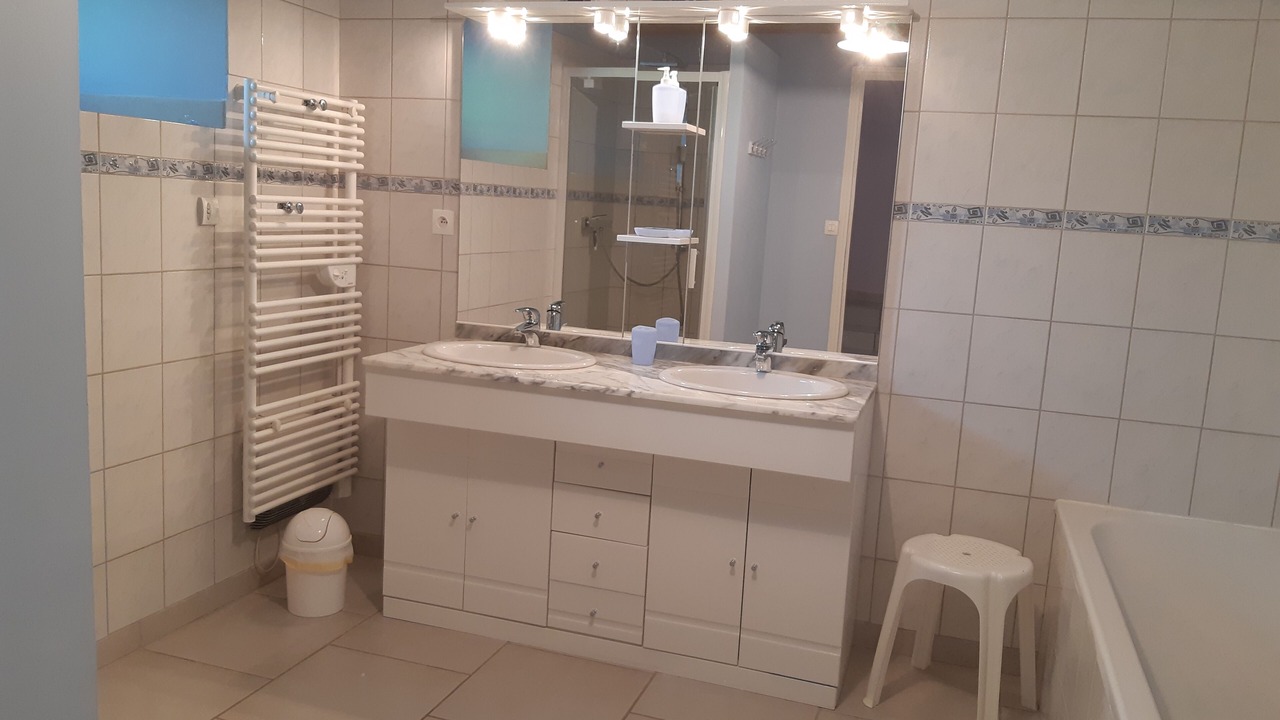 Photo of Bathroom in Lerne