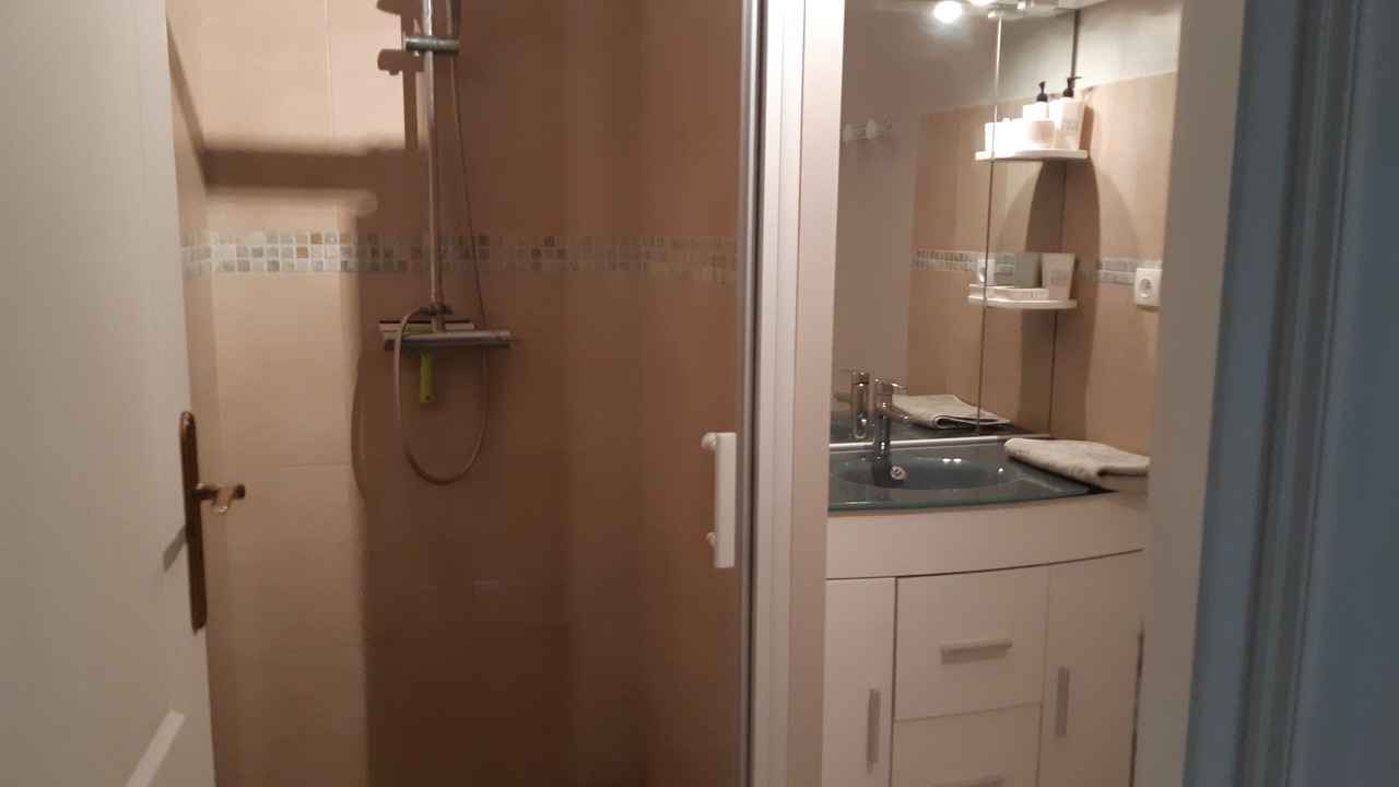 Photo of Bathroom in Lerne