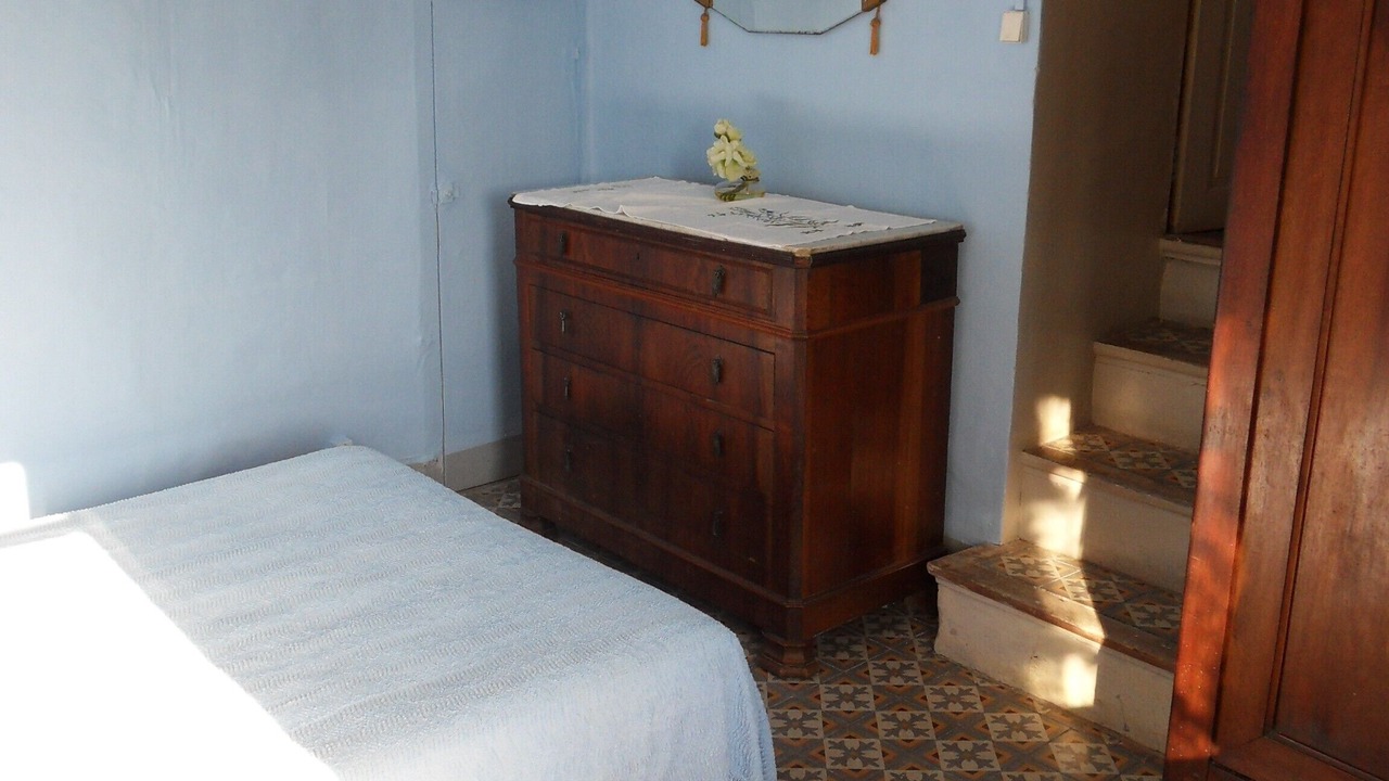 Photo of Bedroom in Vailhan