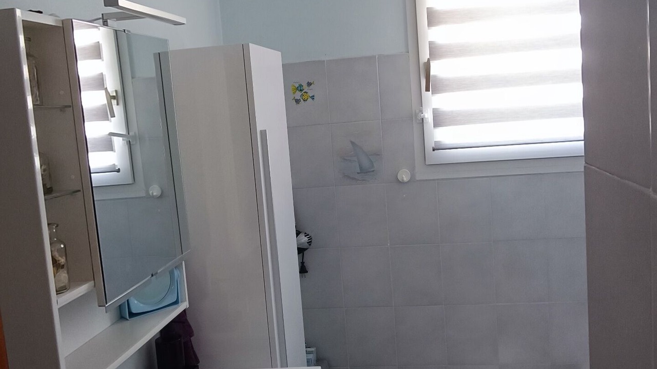 Photo of Bathroom in L'Ile-Rousse