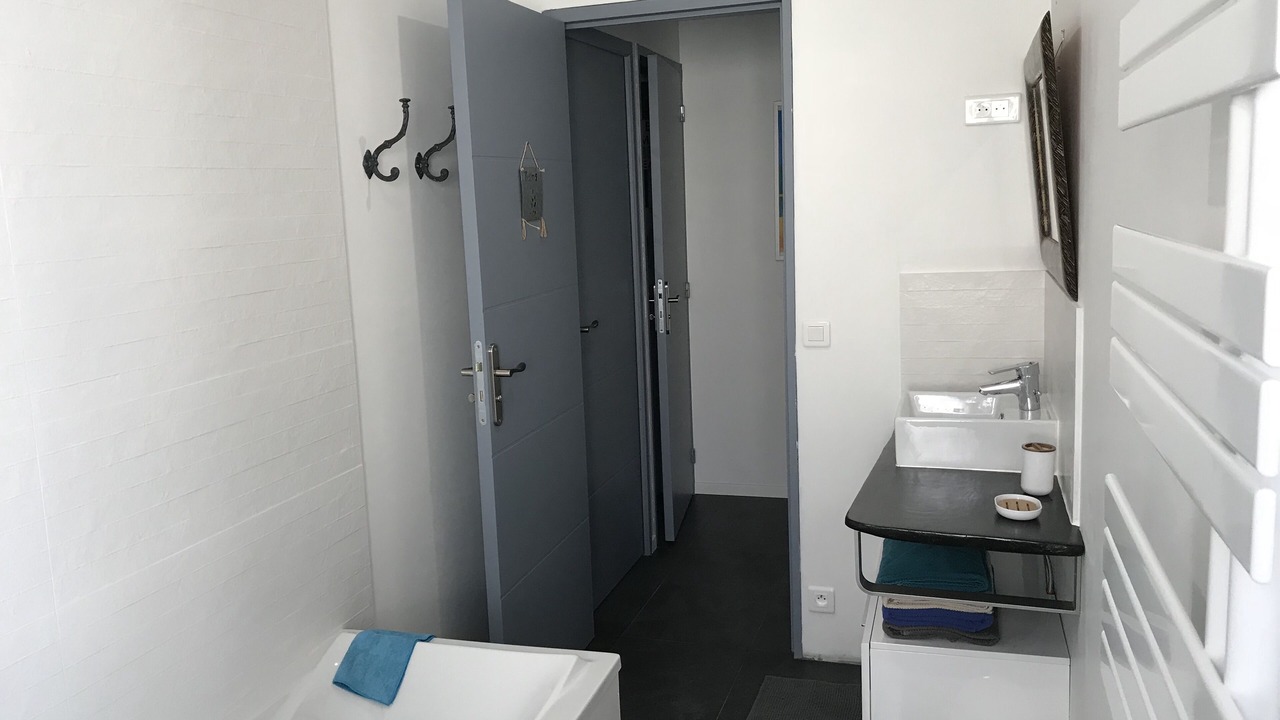 Photo of Bathroom in Saint-Regnobert-de-la-Cote-de-Nacre
