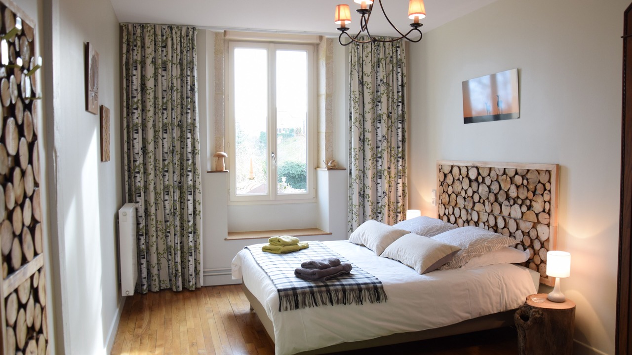 Photo of Bedroom in Etrochey