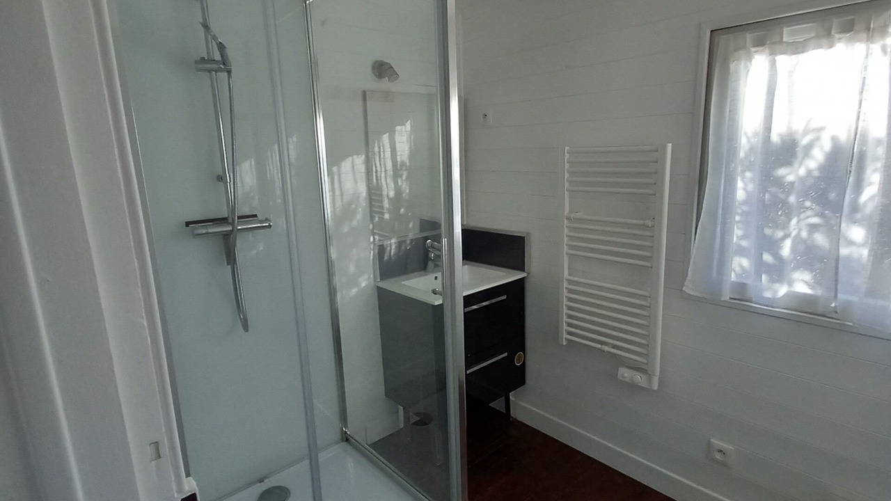 Photo of Bathroom in Gruissan Plage