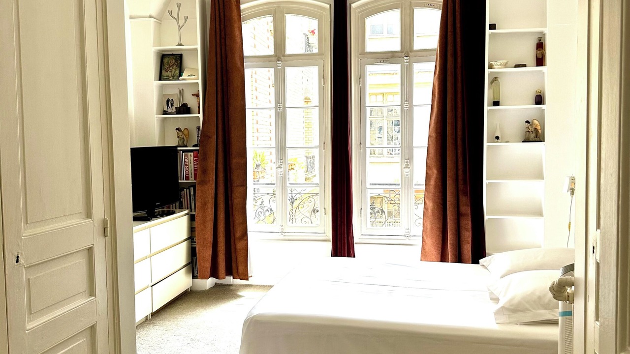 Photo of Bedroom in Quartier du Gros-Caillou