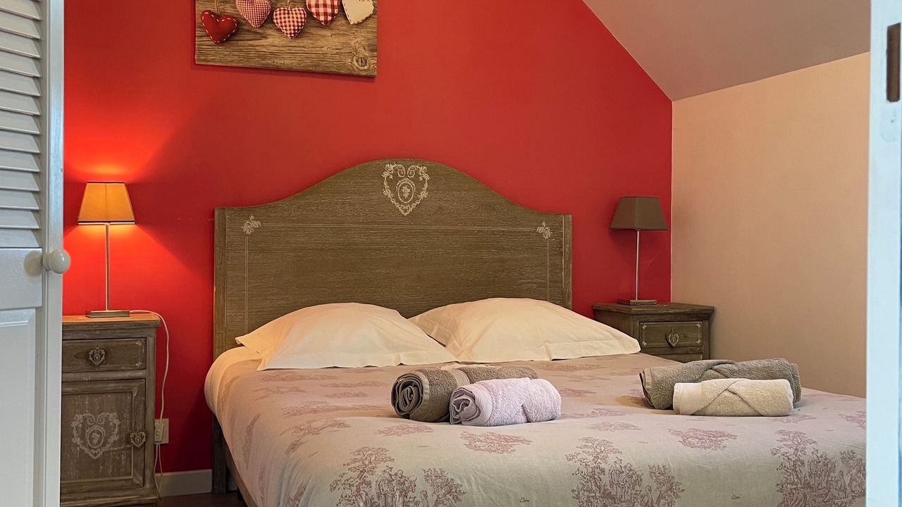 Photo of Bedroom in Saint-Suliac