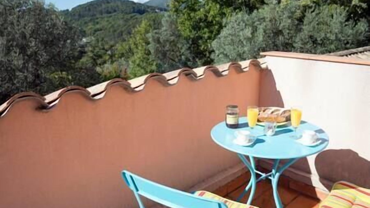 Photo of Others in Callas