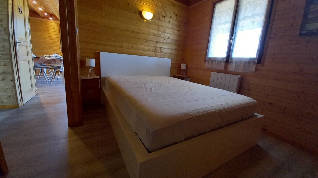Photo of Bedroom in Saint-Genes-Champespe