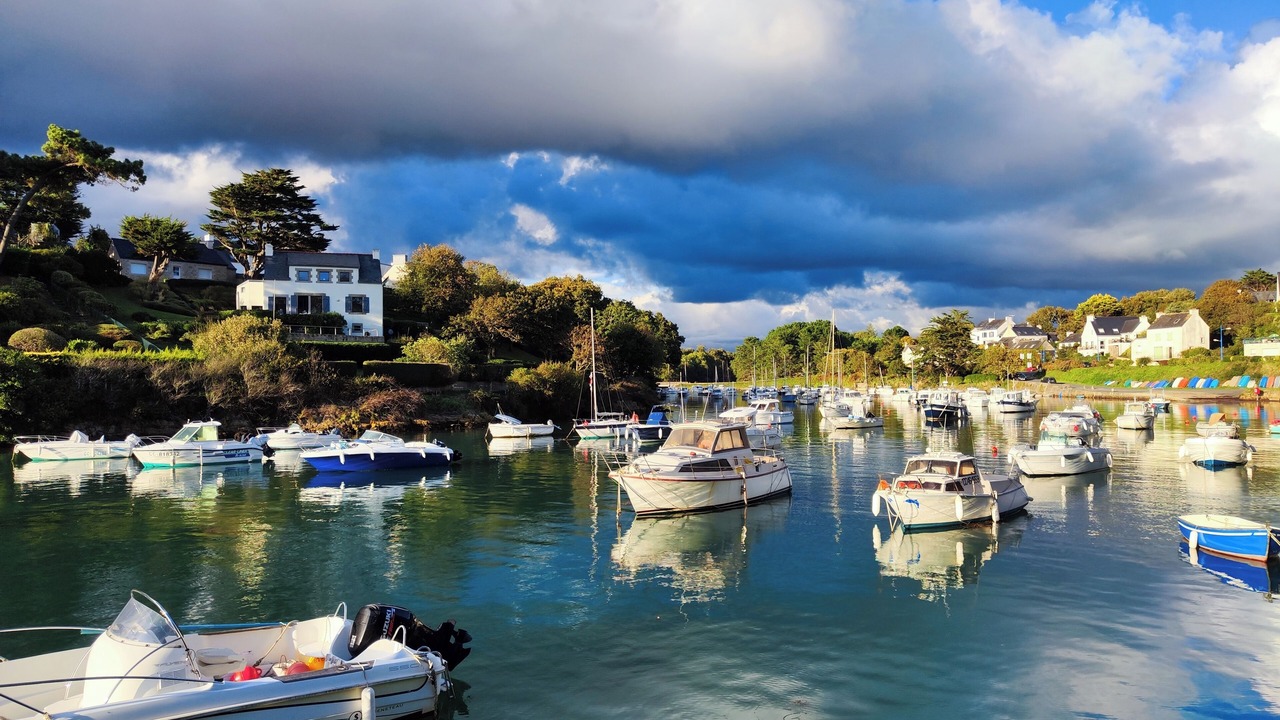 Photo of Others in Doelan