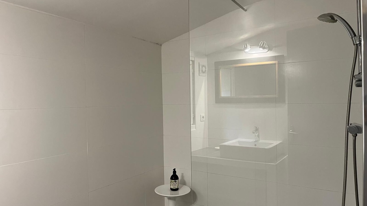 Photo of Bathroom in Doelan