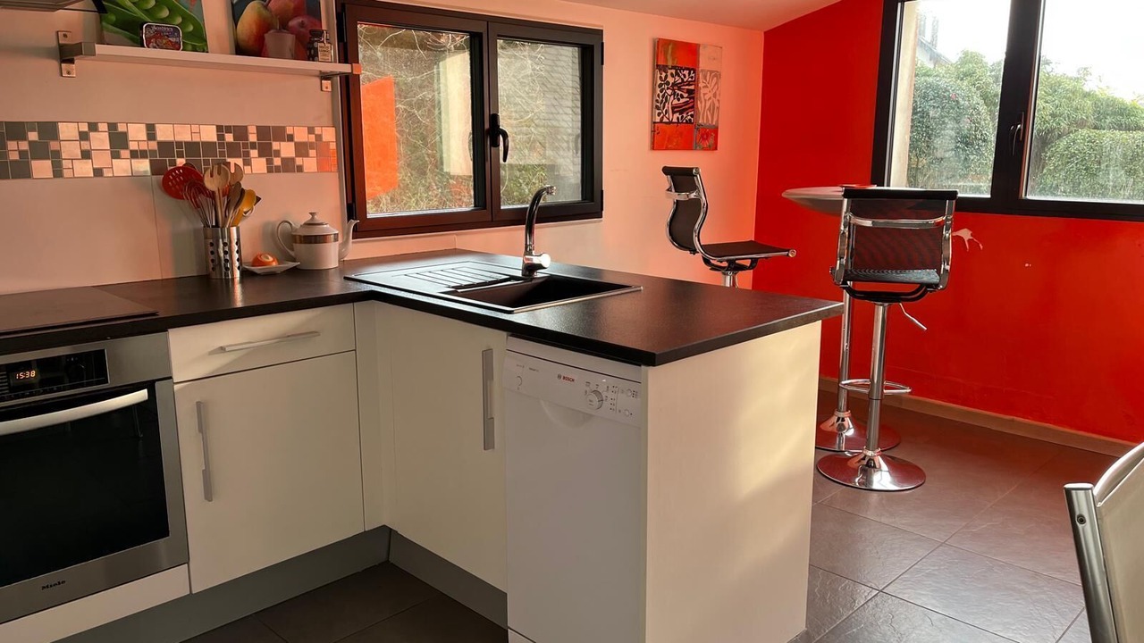 Photo of Kitchen in Doelan