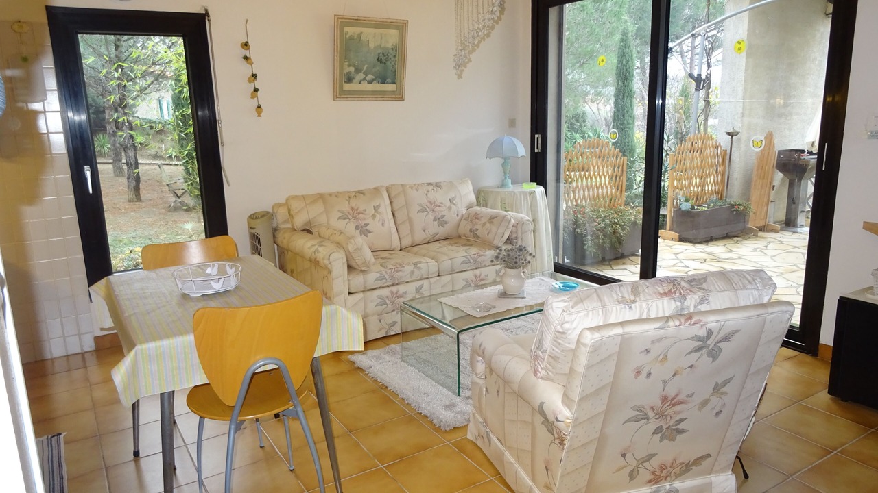 Photo of Livingroom in Nevian