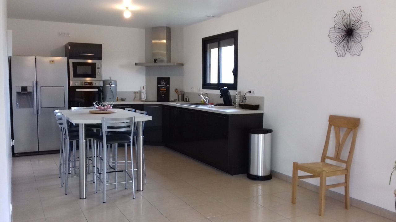 Photo of Kitchen in Longueil
