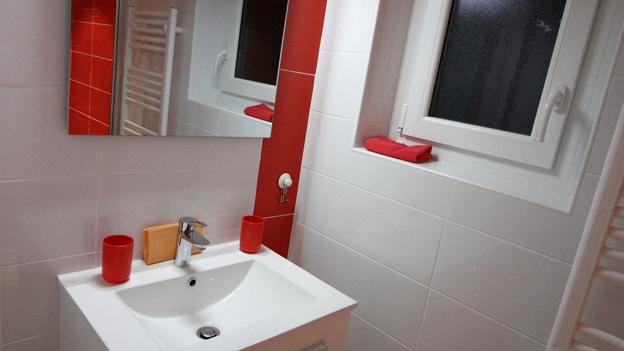 Photo of Bathroom in Le Minihic-sur-Rance