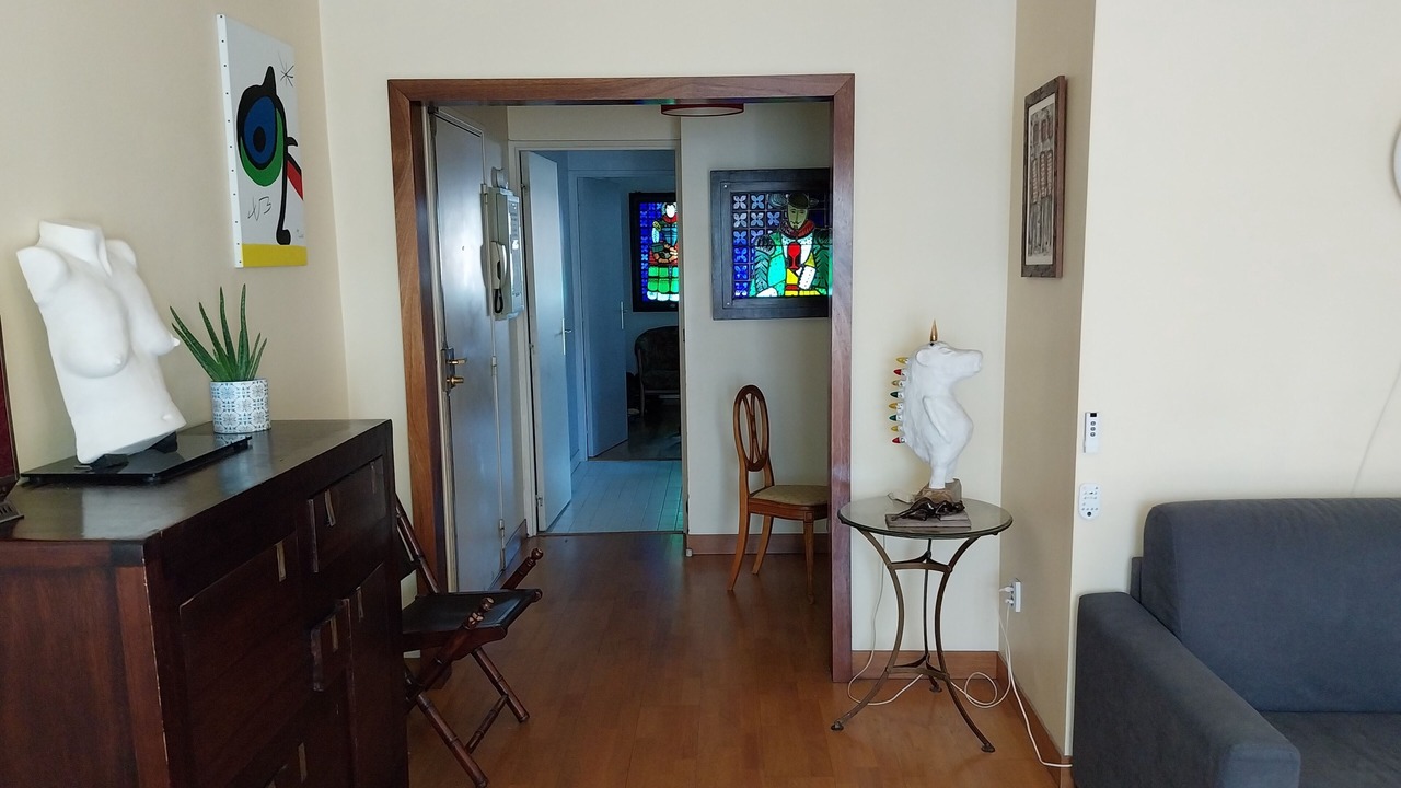 Photo of Livingroom in Butte-aux-Cailles