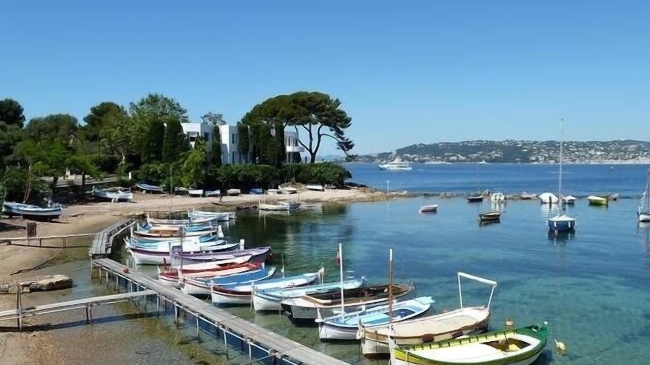 Photo of Others in Antibes