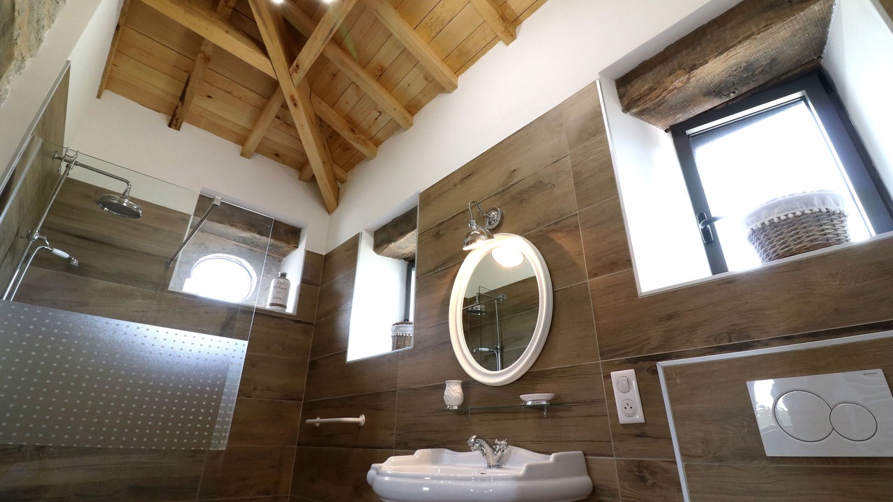Photo of Bathroom in Septfonds