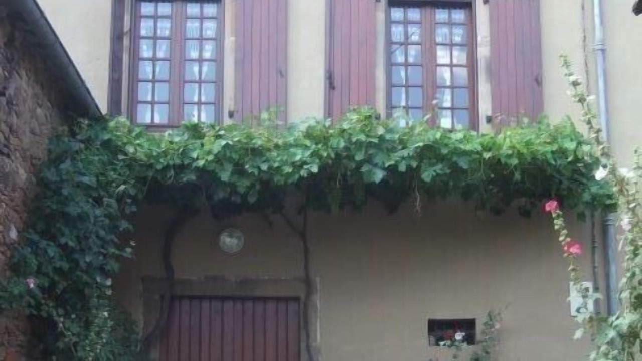 Photo of Outdoor in Connac