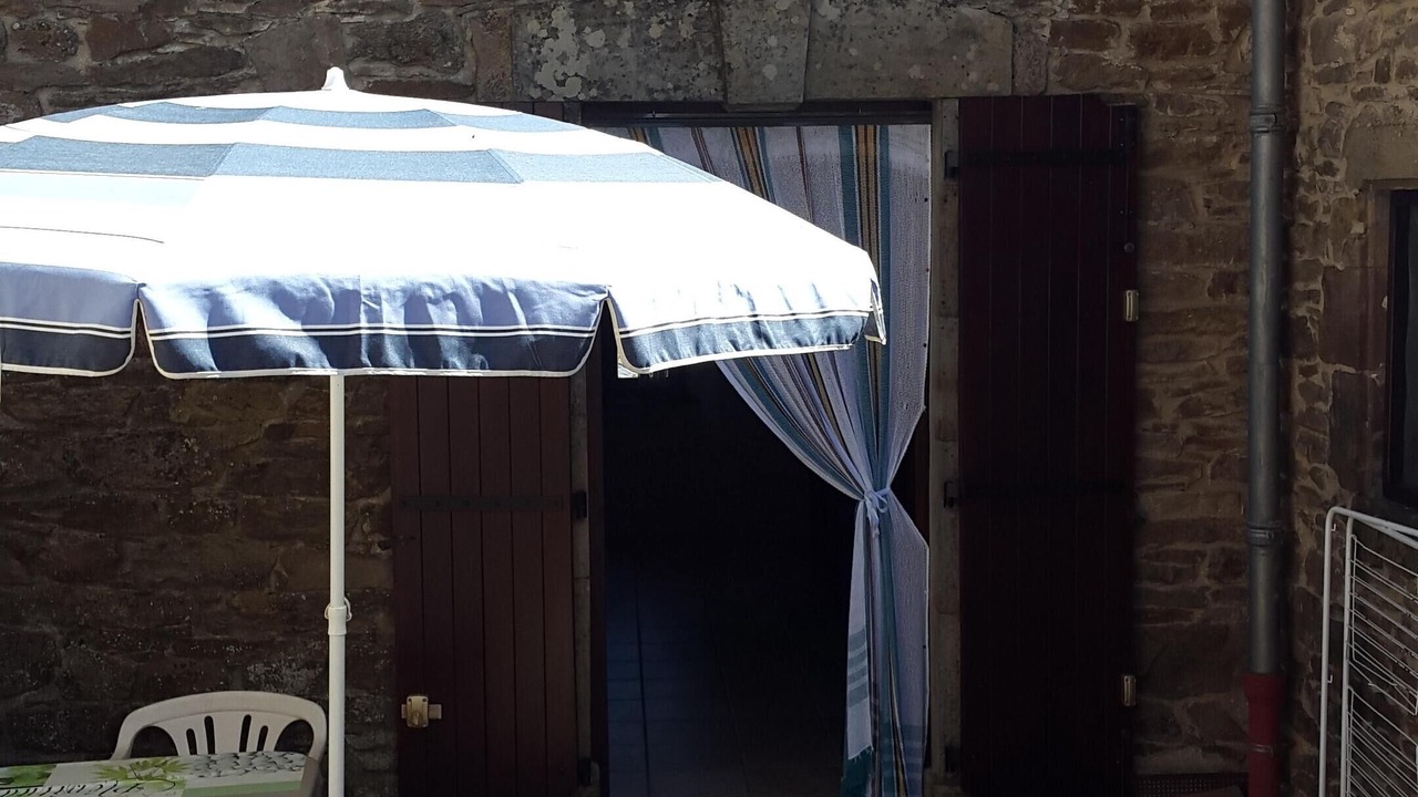 Photo of Outdoor in Connac