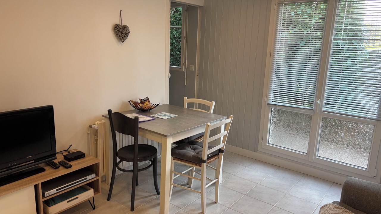 Photo of Livingroom in Saint-Marc-sur-Mer