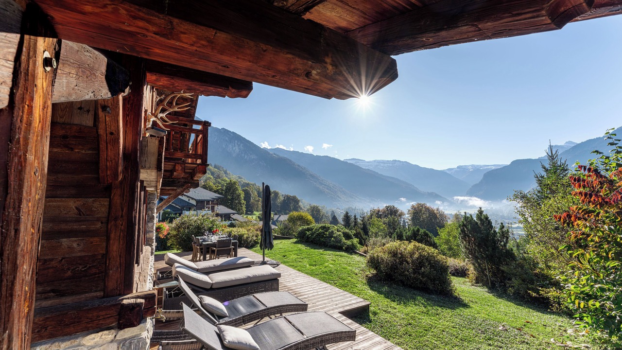 Photo of Patio Balcony in Samoens