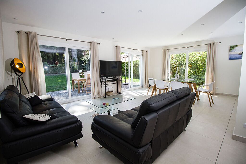 Photo of Livingroom in Neuvecelle