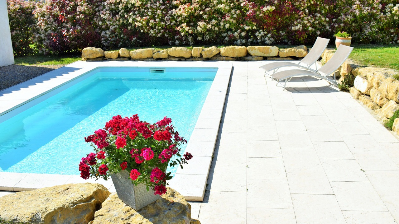 Photo of Outdoor in Cailhavel