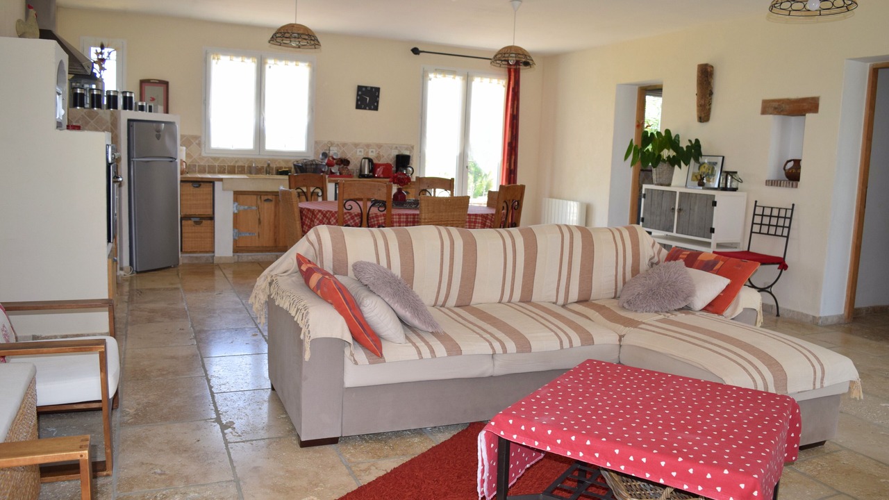 Photo of Livingroom in Cailhavel