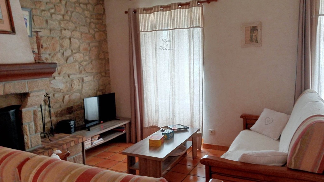 Photo of Livingroom in Megrit