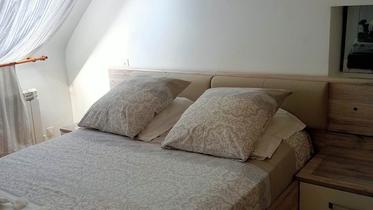 Photo of Bedroom in Megrit