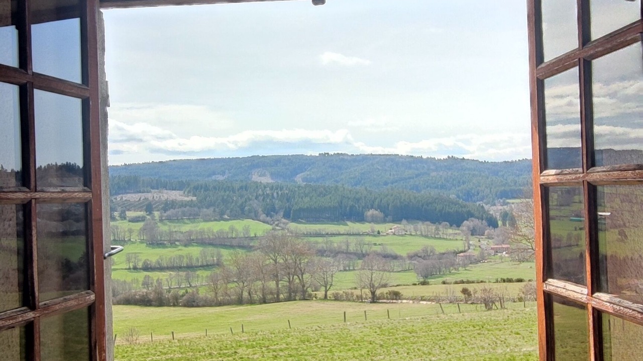 Photo of Others in Allegre